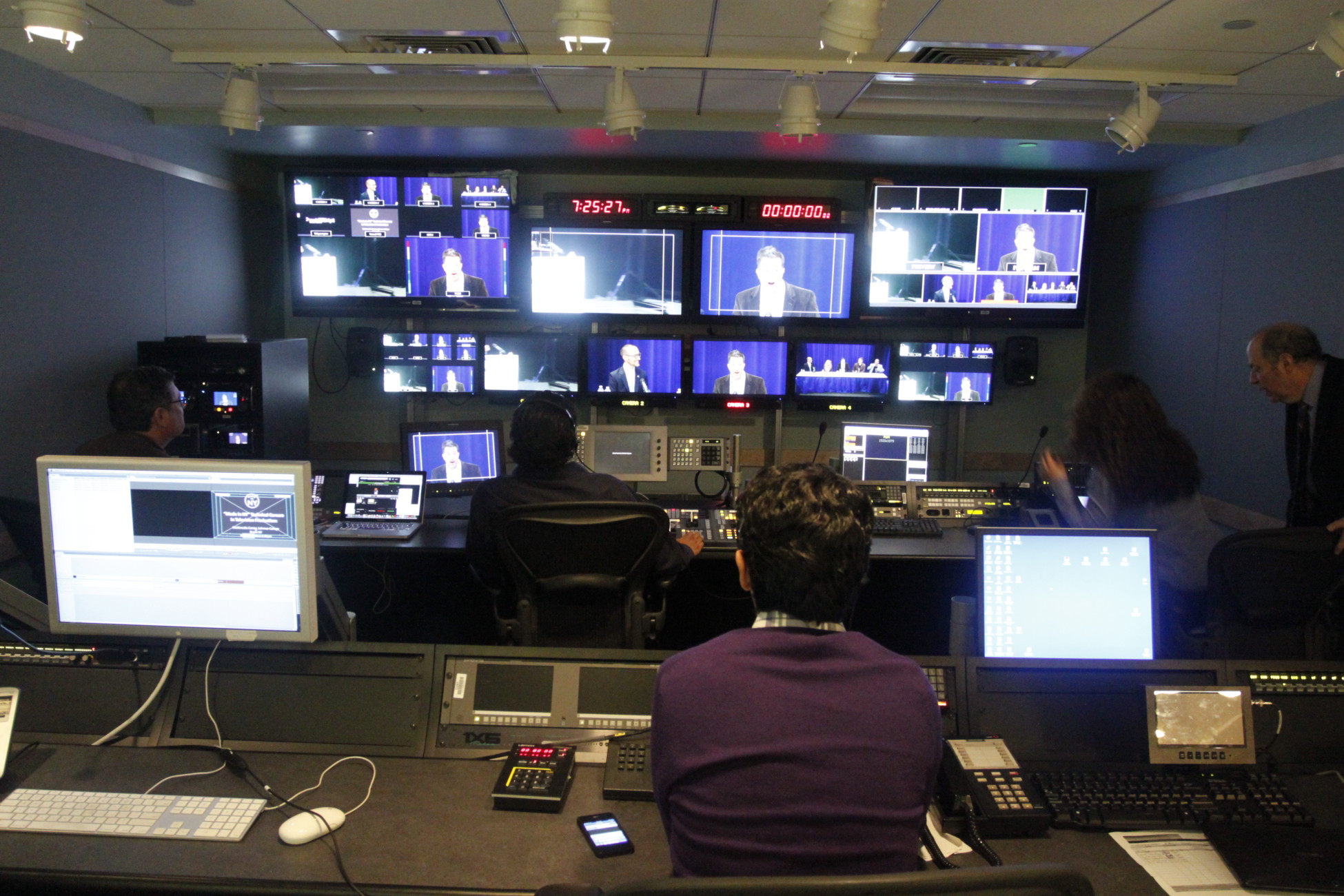Virtual Conferences and Online Events